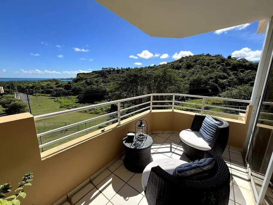 Serene Coastal Getaway With Panoramic Ocean View Ceiba Apartment